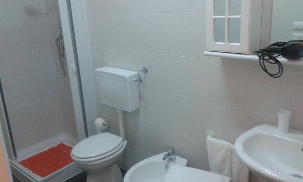 Ipanema Suite Margherita Di Savoia Habitación foto